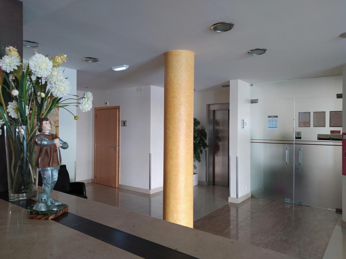 Hotel Santo Condestavel Фатима Экстерьер фото